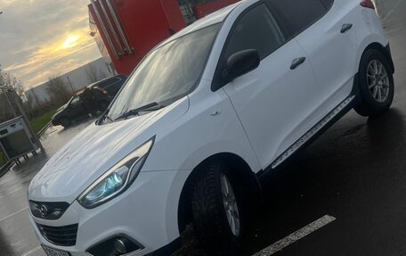 Hyundai ix35 I рестайлинг, 2015 год, 1 290 000 рублей, 3 фотография