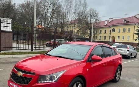 Chevrolet Cruze II, 2012 год, 570 000 рублей, 3 фотография