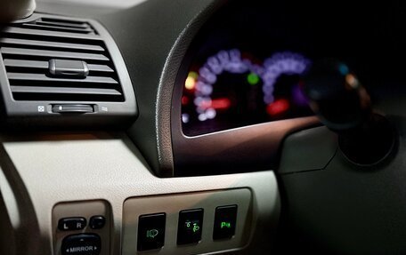 Toyota Camry, 2011 год, 1 650 000 рублей, 18 фотография