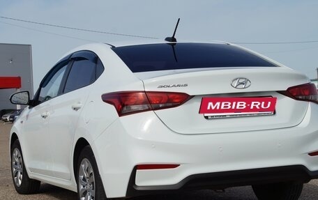 Hyundai Solaris II рестайлинг, 2017 год, 1 400 000 рублей, 3 фотография