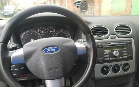 Ford Focus II рестайлинг, 2006 год, 650 000 рублей, 12 фотография