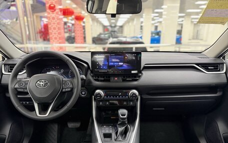 Toyota RAV4, 2025 год, 3 900 000 рублей, 8 фотография