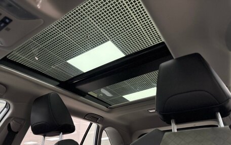 Toyota RAV4, 2025 год, 3 900 000 рублей, 10 фотография