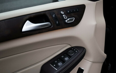 Mercedes-Benz GLS, 2017 год, 4 499 000 рублей, 14 фотография