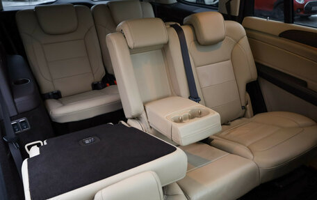 Mercedes-Benz GLS, 2017 год, 4 499 000 рублей, 29 фотография