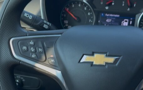 Chevrolet Equinox III, 2022 год, 2 000 000 рублей, 4 фотография