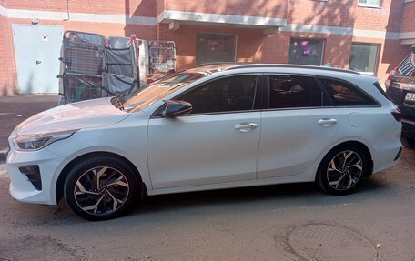 KIA cee'd III, 2019 год, 1 800 000 рублей, 8 фотография