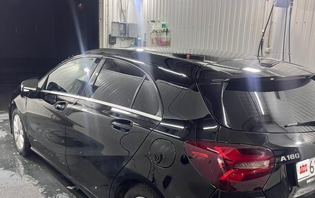 Mercedes-Benz A-Класс, 2017 год, 1 850 000 рублей, 4 фотография