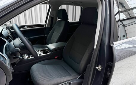 Volkswagen Touareg III, 2013 год, 2 349 000 рублей, 9 фотография