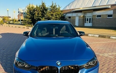 BMW 3 серия, 2015 год, 2 100 000 рублей, 1 фотография