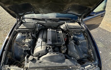 BMW 5 серия, 2002 год, 610 000 рублей, 14 фотография