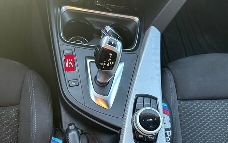 BMW 3 серия, 2015 год, 2 100 000 рублей, 2 фотография