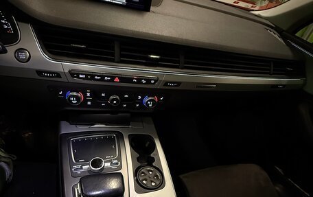 Audi Q7, 2018 год, 4 500 000 рублей, 14 фотография
