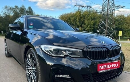 BMW 3 серия, 2019 год, 4 250 000 рублей, 14 фотография
