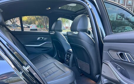 BMW 3 серия, 2019 год, 4 250 000 рублей, 20 фотография