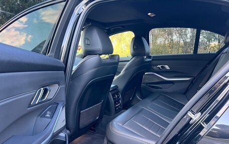 BMW 3 серия, 2019 год, 4 250 000 рублей, 21 фотография