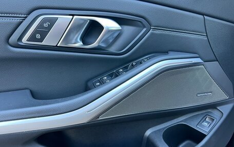 BMW 3 серия, 2019 год, 4 250 000 рублей, 26 фотография