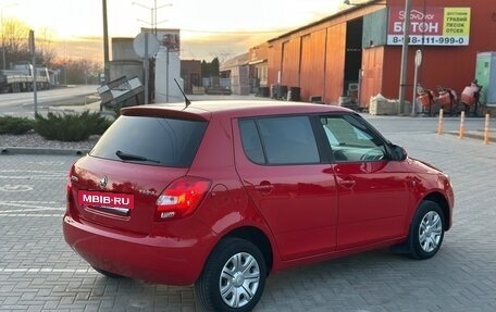 Skoda Fabia II, 2013 год, 650 000 рублей, 10 фотография