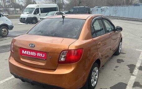KIA Rio II, 2010 год, 400 000 рублей, 3 фотография