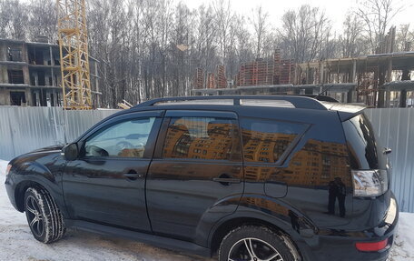 Mitsubishi Outlander III рестайлинг 3, 2012 год, 1 499 000 рублей, 2 фотография