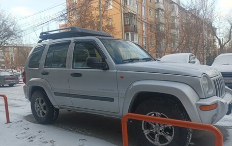 Jeep Cherokee, 2004 год, 850 000 рублей, 2 фотография