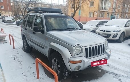 Jeep Cherokee, 2004 год, 850 000 рублей, 3 фотография