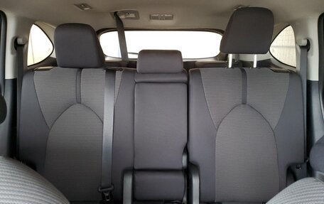 Toyota Highlander, 2025 год, 5 650 000 рублей, 10 фотография