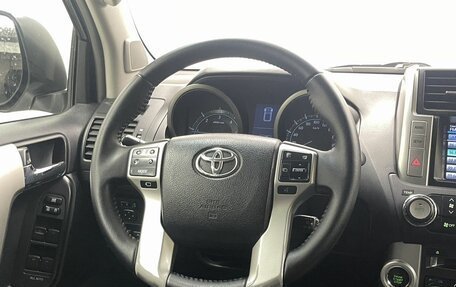 Toyota Land Cruiser Prado 150 рестайлинг 2, 2012 год, 2 535 000 рублей, 20 фотография