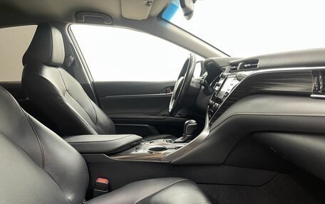 Toyota Camry, 2019 год, 2 699 000 рублей, 12 фотография