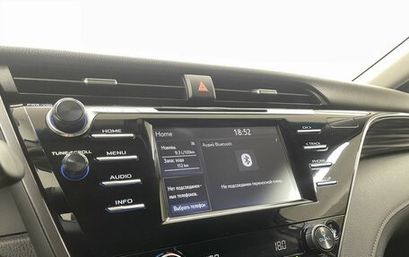 Toyota Camry, 2019 год, 2 699 000 рублей, 15 фотография