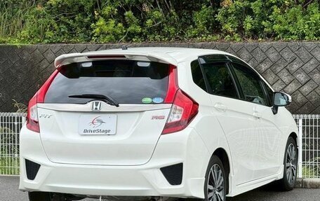 Honda Fit III, 2015 год, 820 003 рублей, 3 фотография