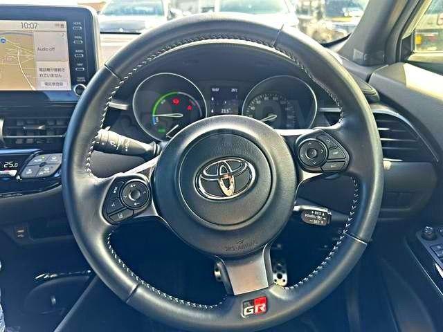 Toyota C-HR I рестайлинг, 2021 год, 1 481 000 рублей, 14 фотография