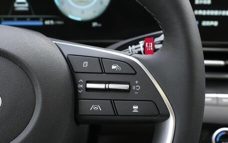 Hyundai Elantra, 2025 год, 1 650 007 рублей, 18 фотография