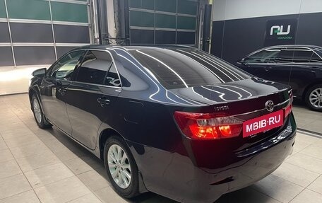 Toyota Camry, 2013 год, 1 690 000 рублей, 4 фотография
