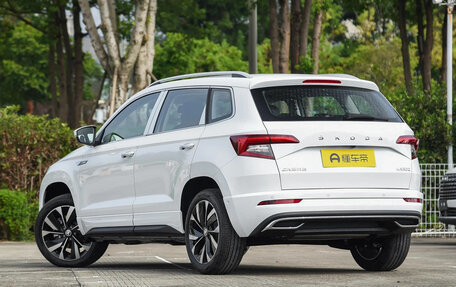 Skoda Karoq I, 2025 год, 2 210 013 рублей, 5 фотография