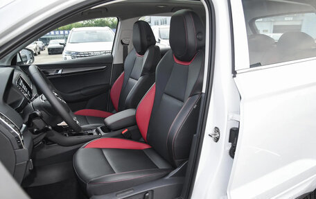 Skoda Karoq I, 2025 год, 2 210 013 рублей, 11 фотография