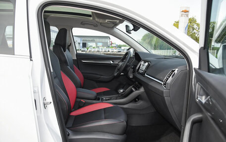 Skoda Karoq I, 2025 год, 2 210 013 рублей, 21 фотография