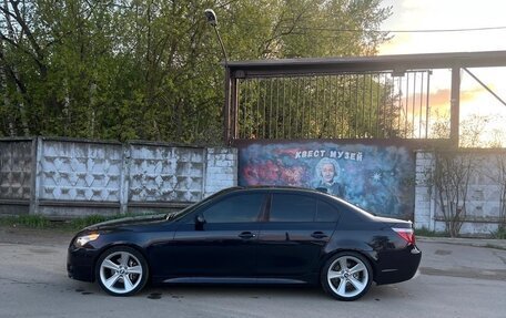 BMW 5 серия, 2004 год, 1 190 000 рублей, 13 фотография