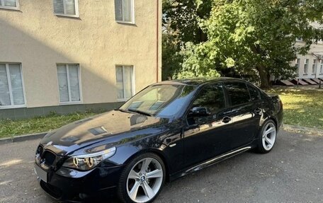 BMW 5 серия, 2004 год, 1 190 000 рублей, 16 фотография