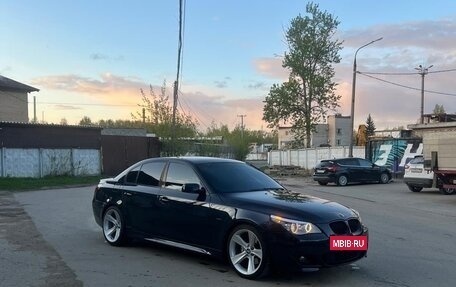 BMW 5 серия, 2004 год, 1 190 000 рублей, 12 фотография