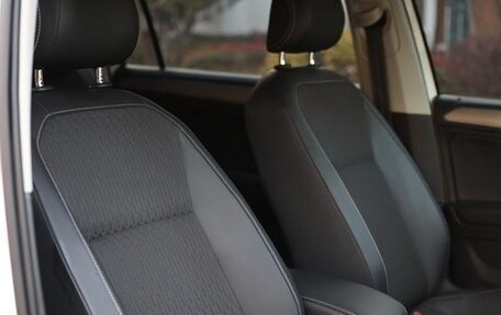 Volkswagen Tiguan II, 2022 год, 1 850 300 рублей, 8 фотография