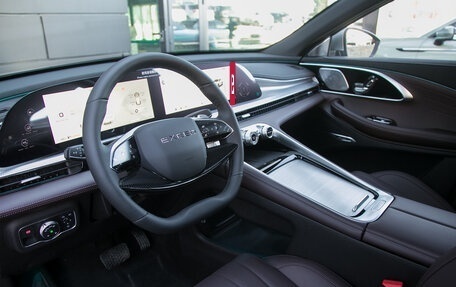 CheryExeed TXL, 2024 год, 3 800 000 рублей, 19 фотография