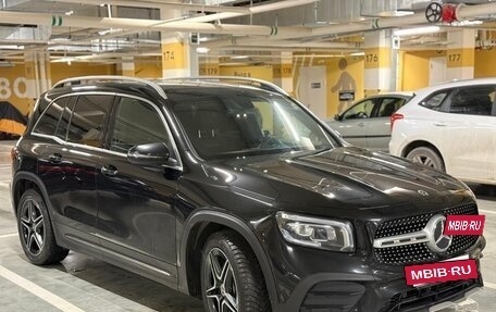 Mercedes-Benz GLB, 2020 год, 3 100 000 рублей, 3 фотография