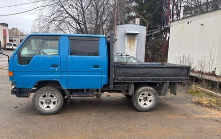 Toyota Town Ace III, 2001 год, 650 000 рублей, 2 фотография