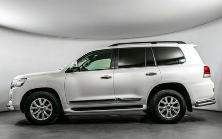 Toyota Land Cruiser 200, 2019 год, 7 290 000 рублей, 8 фотография