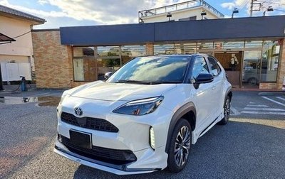 Toyota Yaris Cross, 2022 год, 1 382 000 рублей, 1 фотография