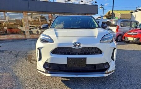 Toyota Yaris Cross, 2022 год, 1 382 000 рублей, 8 фотография