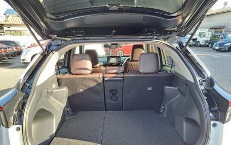 Toyota Yaris Cross, 2022 год, 1 382 000 рублей, 20 фотография