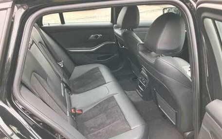 BMW 3 серия, 2022 год, 2 490 007 рублей, 7 фотография