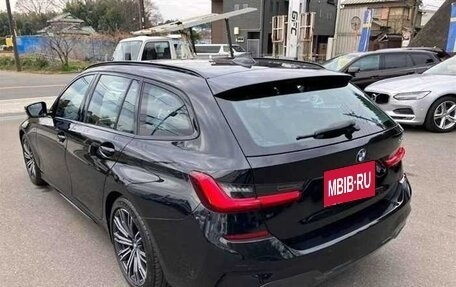 BMW 3 серия, 2022 год, 2 490 007 рублей, 4 фотография